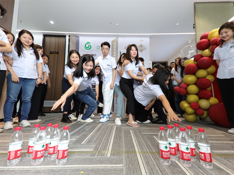 perceptive-ic.com-Qunlong fetch water.jpg perceptive-ic.com-Qunlong fetch water.jpg